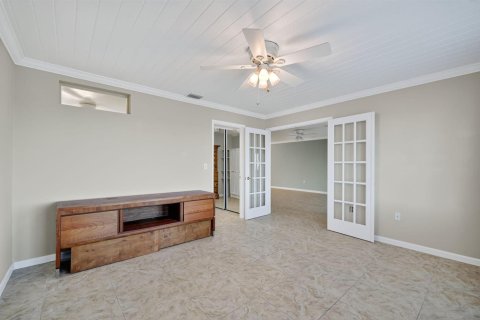 Condo in St. Lucie, Florida, 2 bedrooms № 2082459 - photo 26