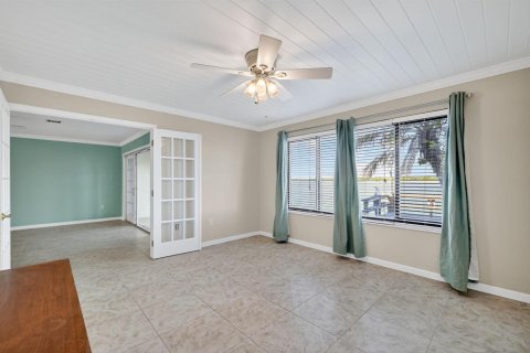 Condo in St. Lucie, Florida, 2 bedrooms № 2082459 - photo 24