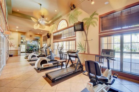 Condo in Hypoluxo, Florida, 2 bedrooms № 2250632 - photo 29
