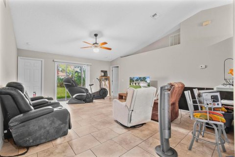 Villa ou maison à vendre à Palm Coast, Floride: 3 chambres, 138.05 m2 № 2430424 - photo 8