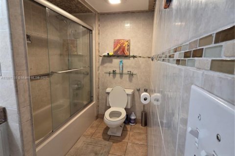 Снять в аренду кондоминиум в Санни-Айлс-Бич, Флорида 2 спальни, 120.22м2, № 1943865 - фото 13