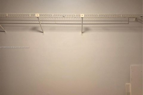 Снять в аренду кондоминиум в Санни-Айлс-Бич, Флорида 2 спальни, 120.22м2, № 1943865 - фото 10