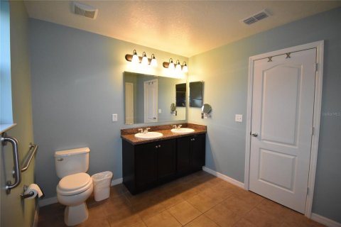 House in Orlando, Florida 4 bedrooms, 305.46 sq.m. № 1846729 - photo 20