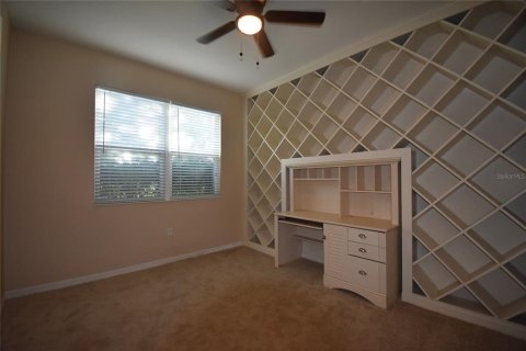 House in Orlando, Florida 4 bedrooms, 305.46 sq.m. № 1846729 - photo 3