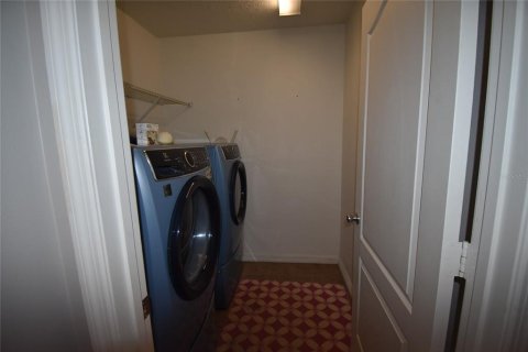 House in Orlando, Florida 4 bedrooms, 305.46 sq.m. № 1846729 - photo 28