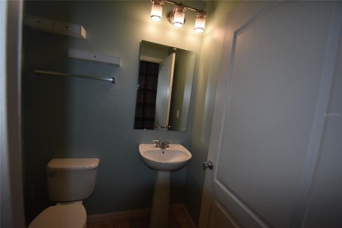 House in Orlando, Florida 4 bedrooms, 305.46 sq.m. № 1846729 - photo 15
