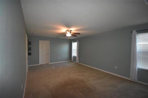House in Orlando, Florida 4 bedrooms, 305.46 sq.m. № 1846729 - photo 17