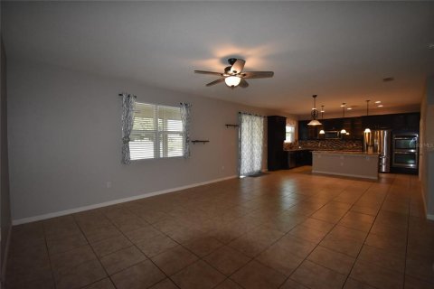House in Orlando, Florida 4 bedrooms, 305.46 sq.m. № 1846729 - photo 8