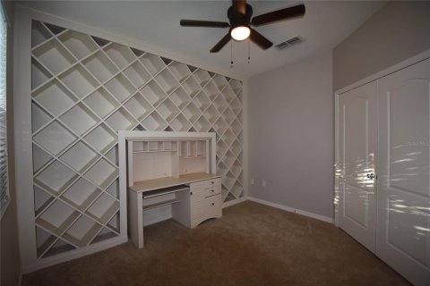 House in Orlando, Florida 4 bedrooms, 305.46 sq.m. № 1846729 - photo 4