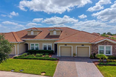 Adosado en venta en Davenport, Florida, 2 dormitorios, 129.51 m2 № 1657173 - foto 2