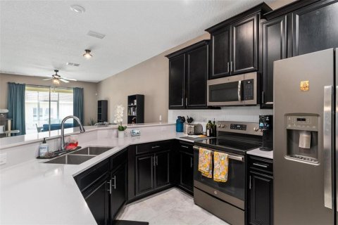 Adosado en venta en Davenport, Florida, 2 dormitorios, 129.51 m2 № 1657173 - foto 12