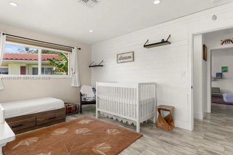 House in Lighthouse Point, Florida 4 bedrooms, 185.06 sq.m. № 2050047 - photo 22