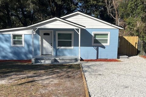 House in DeLand, Florida 3 bedrooms, 81.1 sq.m. № 1765837 - photo 4