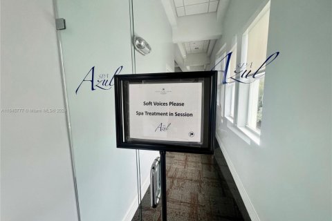 Copropriété à vendre à Doral, Floride: 1 chambre, 99.41 m2 № 1938331 - photo 16
