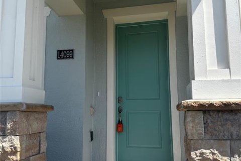 Townhouse in Winter Garden, Florida 3 bedrooms, 159.79 sq.m. № 2167016 - photo 2