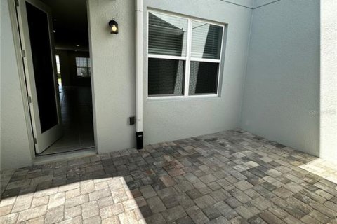 Townhouse in Winter Garden, Florida 3 bedrooms, 159.79 sq.m. № 2167016 - photo 21