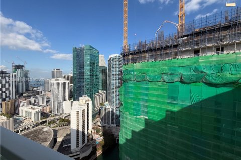 Condo in Miami, Florida, 3 bedrooms № 1984044 - photo 18