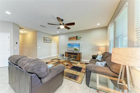 Купить виллу или дом в Парриш, Флорида 8 комнат, 221.57м2, № 1905423 - фото 11