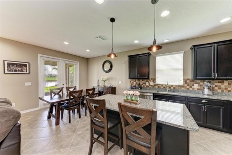 Купить виллу или дом в Парриш, Флорида 8 комнат, 221.57м2, № 1905423 - фото 15