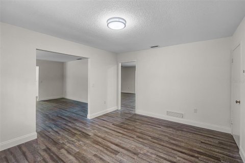 Casa en alquiler en Apopka, Florida, 5 dormitorios, 249.91 m2 № 1886713 - foto 10