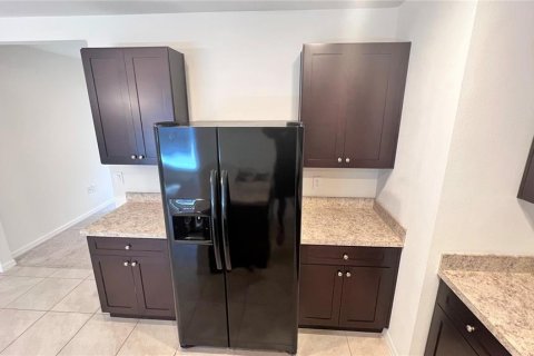 Casa en alquiler en New Smyrna Beach, Florida, 3 dormitorios, 149.94 m2 № 1800401 - foto 7