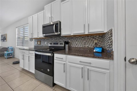 House in TOHOQUA in Kissimmee, Florida 4 bedrooms, 188.59 sq.m. № 2397002 - photo 21