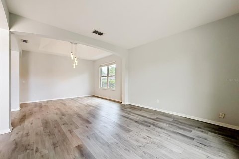 Villa ou maison à vendre à Apopka, Floride: 4 chambres, 240.52 m2 № 2223602 - photo 11