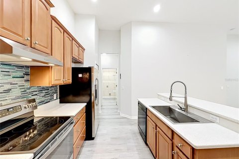 Villa ou maison à vendre à Apopka, Floride: 4 chambres, 240.52 m2 № 2223602 - photo 20