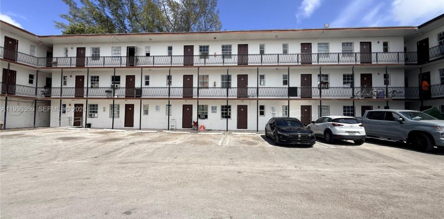 Villa ou maison à Miami, Floride 1 chambre, 55.74 m2 № 2063714