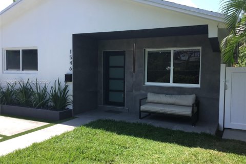 Casa en venta en Hollywood, Florida, 3 dormitorios, 123.75 m2 № 1984130 - foto 14