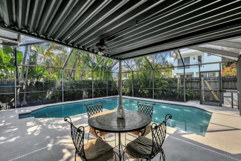 Casa en venta en Hollywood, Florida, 3 dormitorios, 123.75 m2 № 1984130 - foto 3