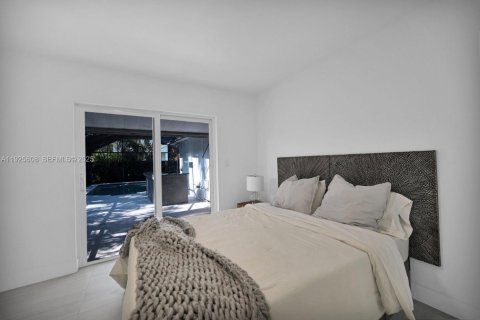 Casa en venta en Hollywood, Florida, 3 dormitorios, 123.75 m2 № 1984130 - foto 17