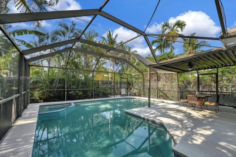 Casa en venta en Hollywood, Florida, 3 dormitorios, 123.75 m2 № 1984130 - foto 15