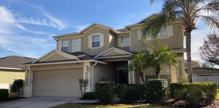 House in Davenport, Florida 5 bedrooms, 299.24 sq.m. № 1555700