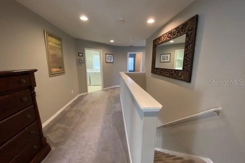 House in Davenport, Florida 5 bedrooms, 299.24 sq.m. № 1555700 - photo 20