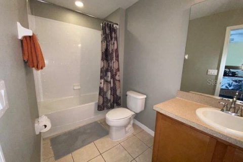 House in Davenport, Florida 5 bedrooms, 299.24 sq.m. № 1555700 - photo 30