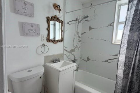 Copropriété à louer à Miami Beach, Floride: 1 chambre, 59.92 m2 № 2011128 - photo 13