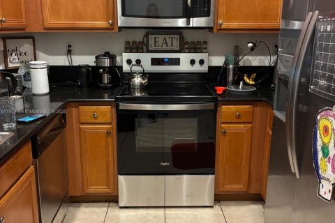 Condo in Tamarac, Florida, 3 bedrooms  № 1971158 - photo 3