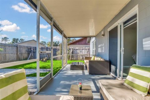 Villa ou maison à vendre à Kissimmee, Floride: 2 chambres, 123.56 m2 № 2324685 - photo 24