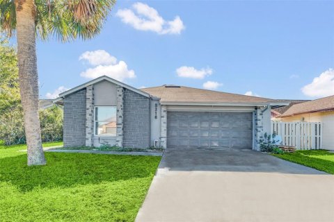 Casa en Kissimmee, Florida 2 dormitorios, 123.56 m2 № 2324685