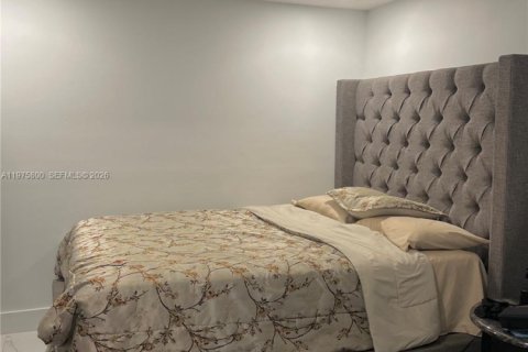 Casa en alquiler en Pembroke Pines, Florida, 3 dormitorios, 100.06 m2 № 2041459 - foto 19