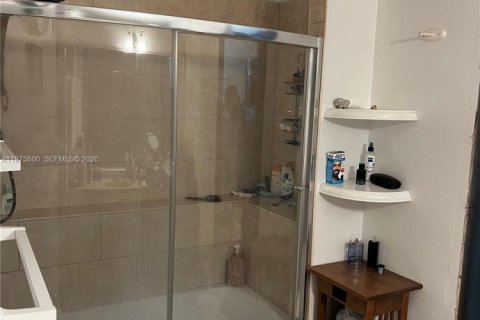 Casa en alquiler en Pembroke Pines, Florida, 3 dormitorios, 100.06 m2 № 2041459 - foto 16