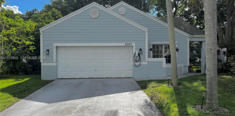 Casa en Pembroke Pines, Florida 3 dormitorios, 100.06 m2 № 2041459