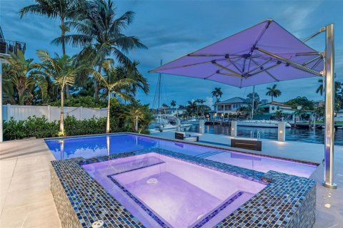 Casa en venta en Fort Lauderdale, Florida, 5 dormitorios, 552.77 m2 № 2194955 - foto 5