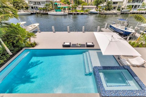 Casa en venta en Fort Lauderdale, Florida, 5 dormitorios, 552.77 m2 № 2194955 - foto 12