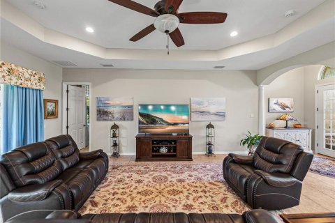 House in Lake Wales, Florida 3 bedrooms, 233.37 sq.m. № 1878125 - photo 10
