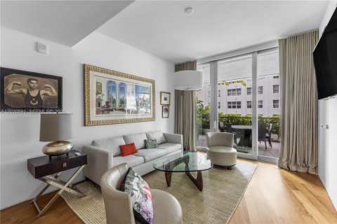 Copropriété à vendre à Miami Beach, Floride: 2 chambres, 185.8 m2 № 2256825 - photo 21