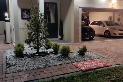 Villa ou maison à louer à Kissimmee, Floride: 3 chambres, 172.8 m2 № 2431844 - photo 7