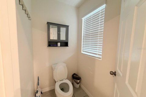 Villa ou maison à louer à Kissimmee, Floride: 3 chambres, 172.8 m2 № 2431844 - photo 13