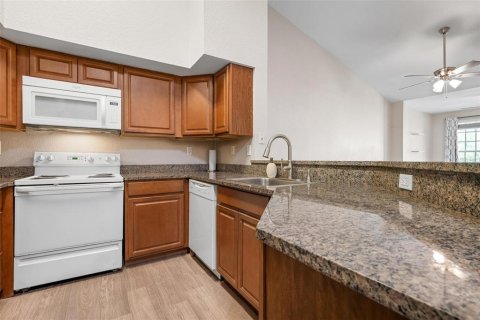 Condominio en venta en Sarasota, Florida, 1 dormitorio, 88.16 m2 № 2195620 - foto 6